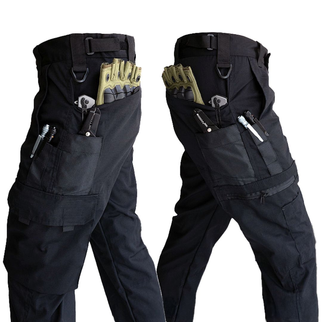 Pantalones de trabajo con bolsillos para hombre. Color negro.