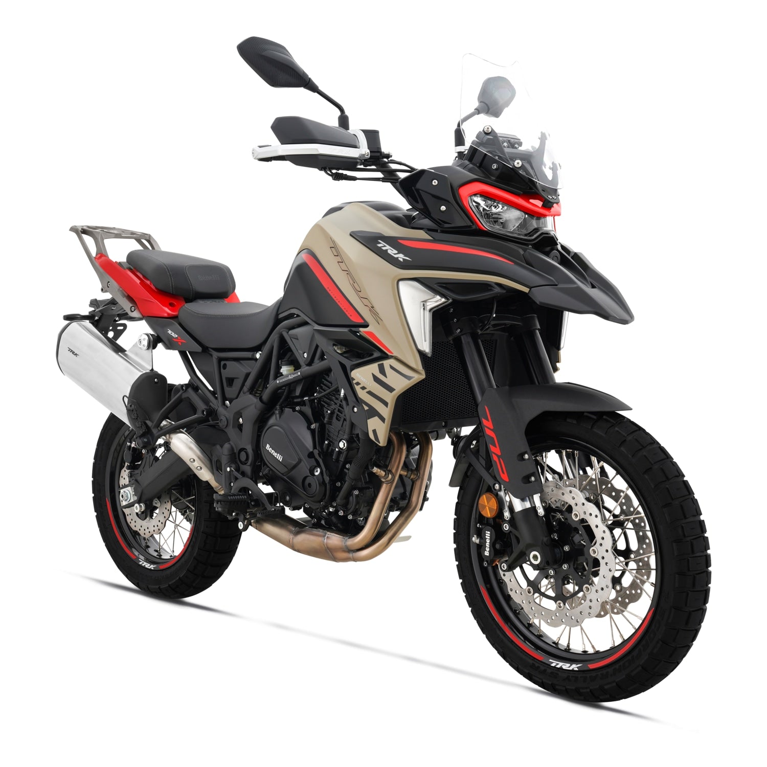Benelli TRK702X 698cc Motor de 2 cilindros, 4 tiempos, 8 válvulas, refrigerado por líquido, DOHC.