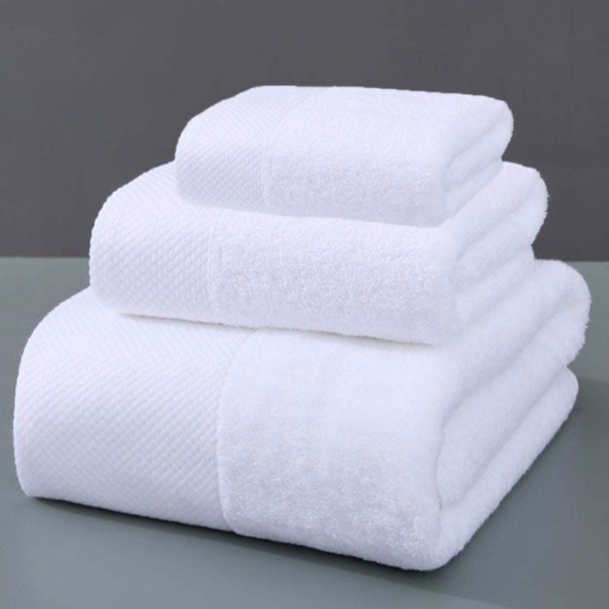Toallas para Baño de Algodón Puro. Suaves, Absorbentes y de Calidad Hotelera. Color Blanco.
