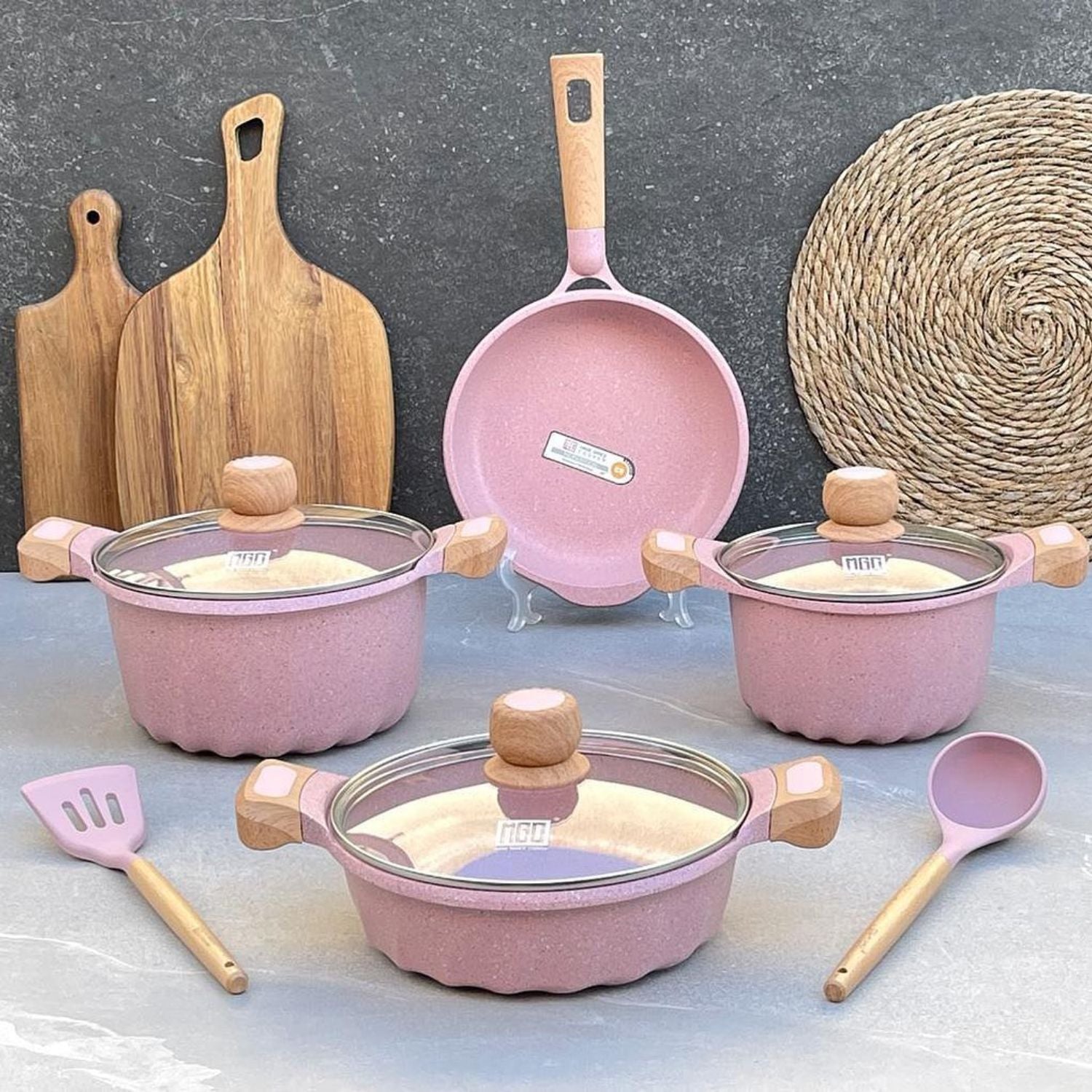 Ollas y Sartén ceramico Antiadherente 9 Piezas Color Rosado Granito, Mango Efecto Madera, 100% libre de teflon