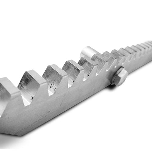 1 mt Cremallera para motor de porton. con tornillos. Modulo M4. 12x30mm. (N1-P5-entre S y R)