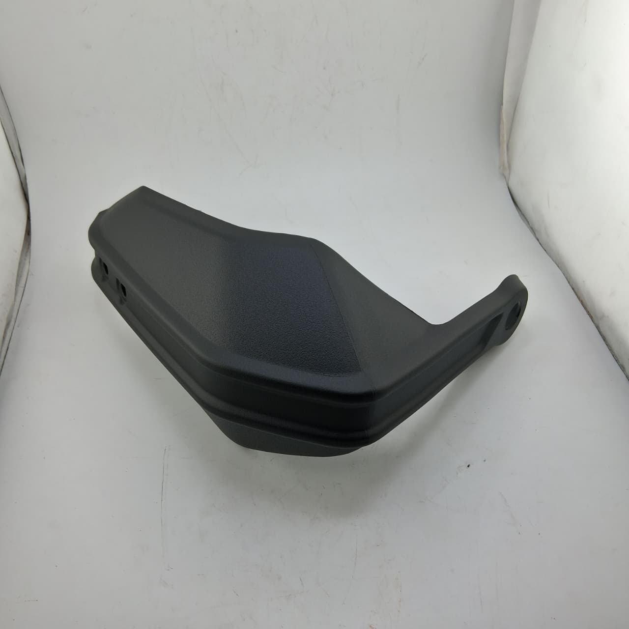 Protector de puños izquierdo (T250X) LEFT HANDLE WINDSHIELD COVER