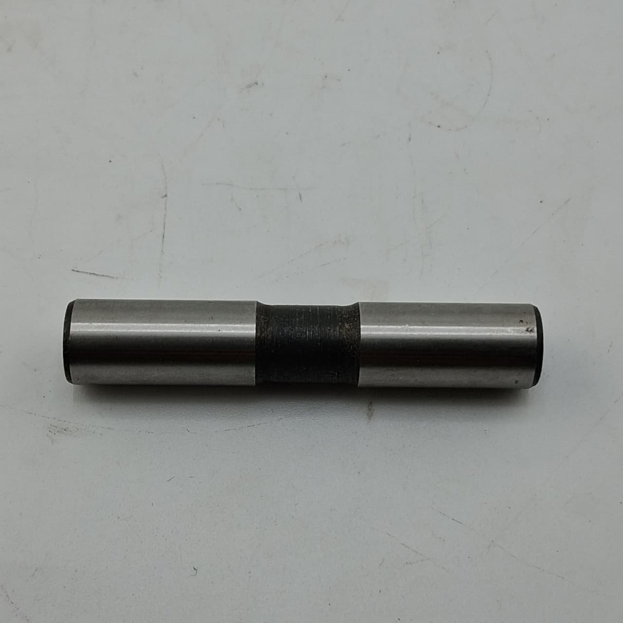 Eje de balancines (TNT150I) ROCKER ARM SHAFT