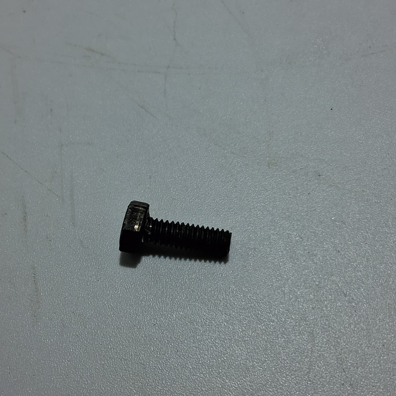 Tornillo M4x14 (ZAFFERANO250)