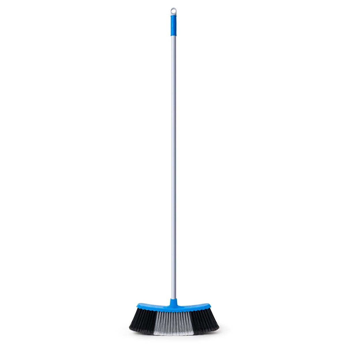 Escoba Multiusos con Mango Metálico de 130cm. Cerdas Firmes de 10.5cm para Piso Interior y Exterior.