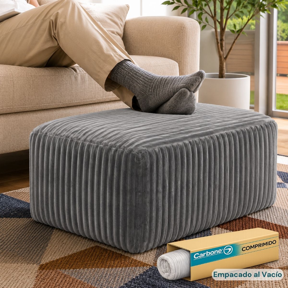 Ottoman Empacado al Vacío con Espuma 32D de Alta Densidad (65x48x27cm). Puff reposapiés. Color gris.