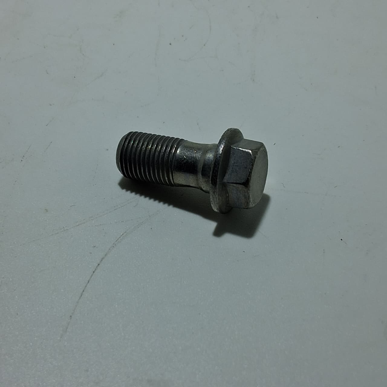 Tornillo hueco de manguera de freno (TNT25 / TRK251 / LEONCINO250 / LEONCINO500 / TRK502X / TNT600)