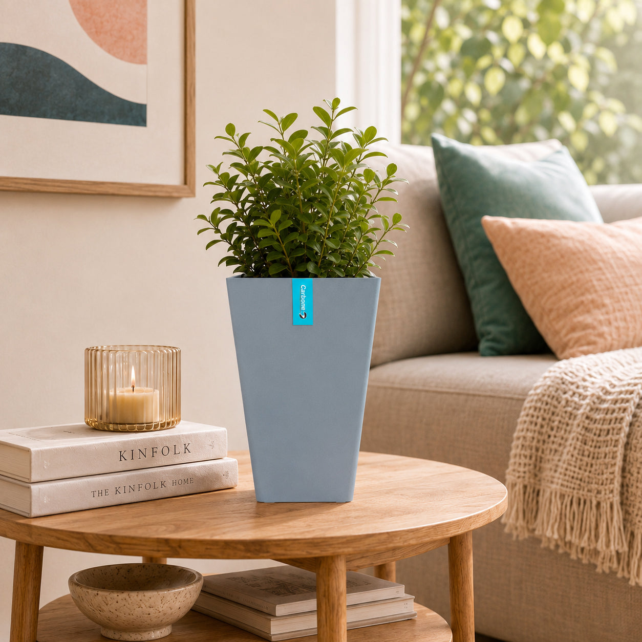 Maceta Decorativa Cuadrada Gris Oscuro con Acabado Cerámico Mate para Interior y Exterior L15*H23cm Resistente a Rayos UV.