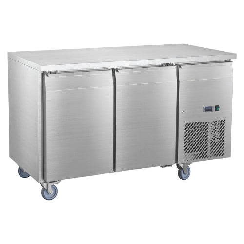 Mesa refrigerada 1360*700*855mm 110V/60Hz Rango:0~+8C. Ventilada 280W. 2 puertas(1 año)