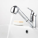 Grifo Para Fregador De Cocina Con Manguera Extraíble. Llave con acabado cromado. Pluma.