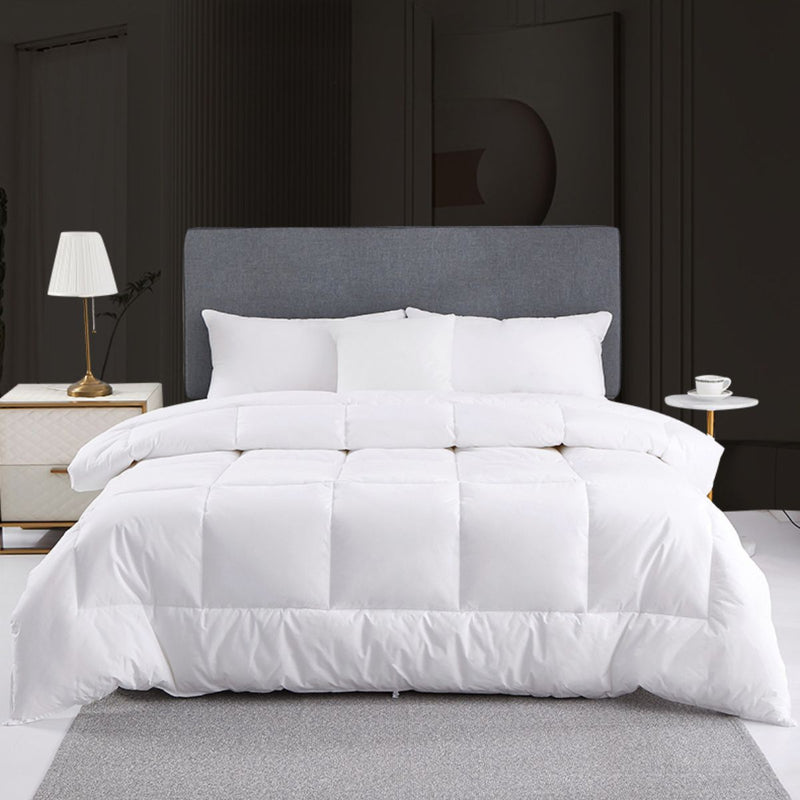 Sobrecama Duvet Blanco. 100% algodón. Relleno de 400 g/m².  Calidad hotelera.