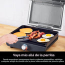 Plancha Y Parrilla Eléctrica De Interior Ninja Sizzle. 2 En 1 Con Placas Intercambiables Antiadherentes De 14 Pulgadas.