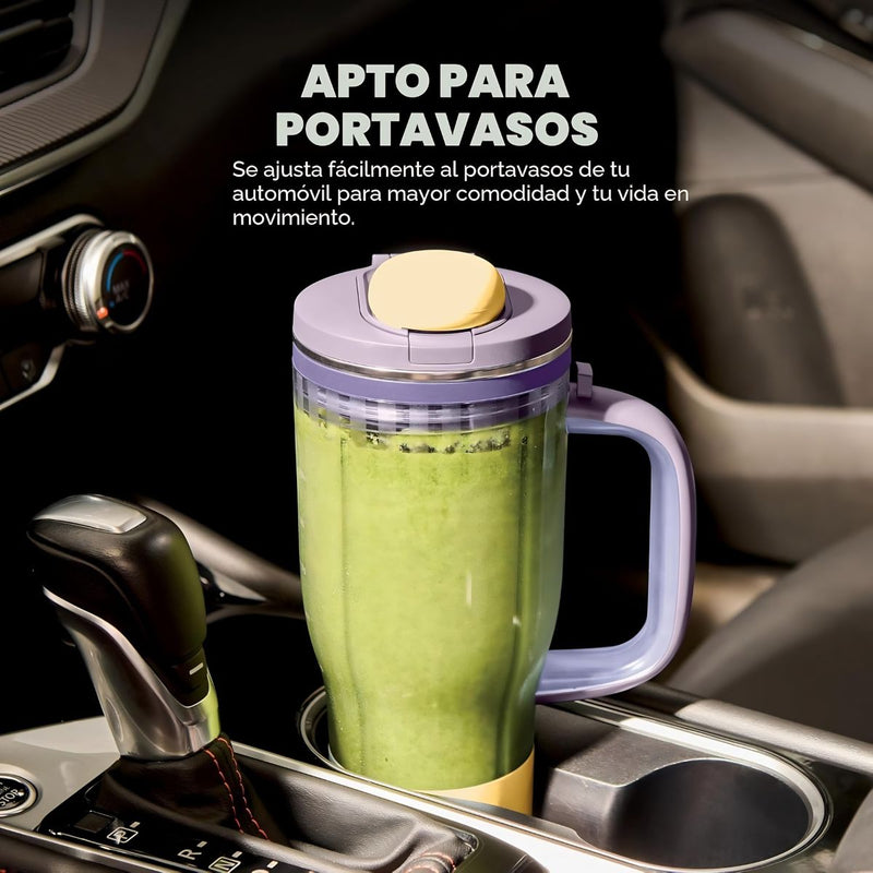 Licuadora Portátil Ninja BlendBOSS con Vaso de 26 oz, Tapa Antifugas, Diseño Compacto y Potente para Smoothies y Bebidas.