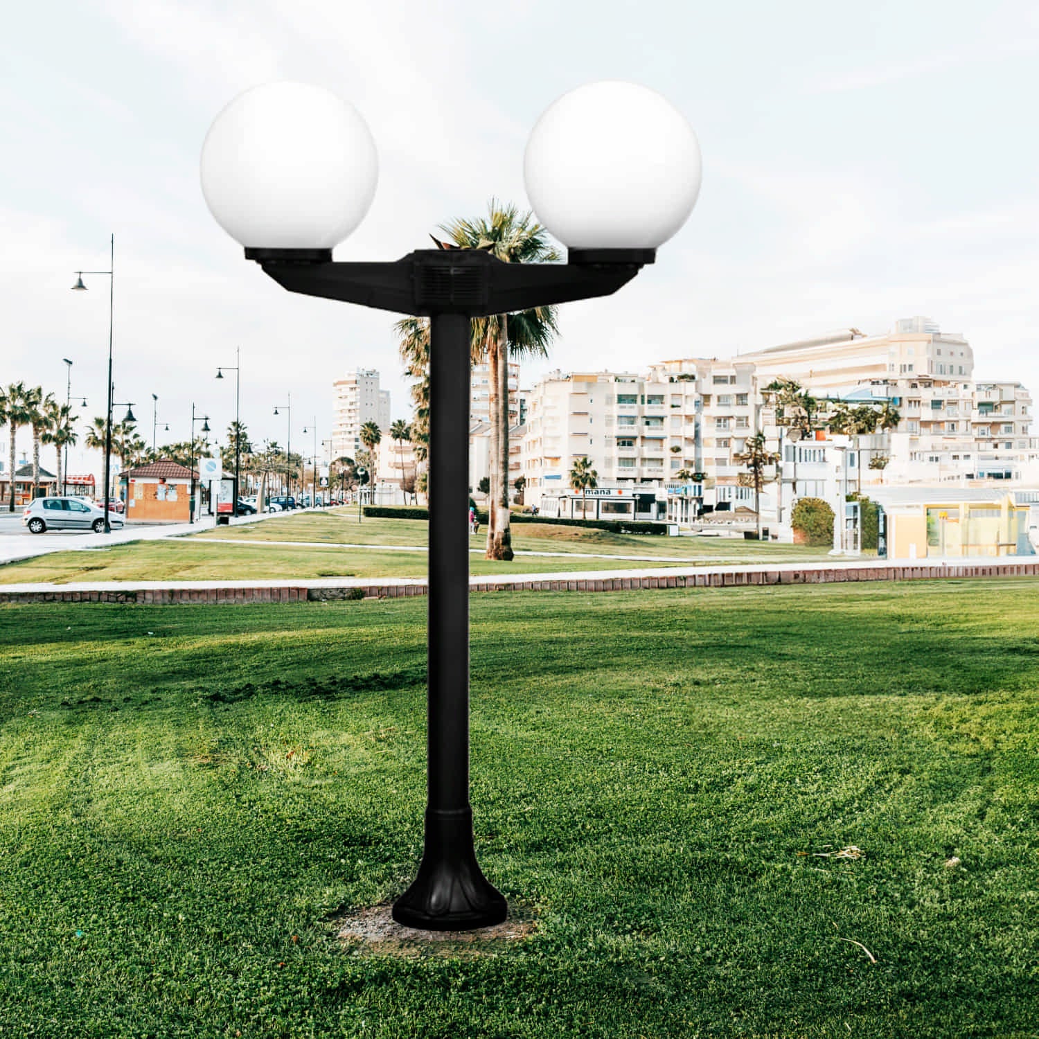 Lámpara de Poste Exterior de 2 Brazos Esfera de Globo Negra 2XE27 Iluminación Decorativa, Elegante y Resistente. 250X2000mm Ideal para Jardines, Patios y Entradas. Farol con Bolardo Tipo Globo.