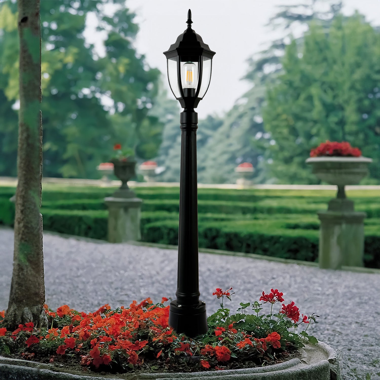 Lámpara Exterior de Poste Bolardo Tipo Farol Negro 1XE27 170x1100mm Ideal para Jardines, Patios y Entradas. Diseño Clásico para Iluminación Exterior. Luminaria Tipo Poste para Exterior con Farol.