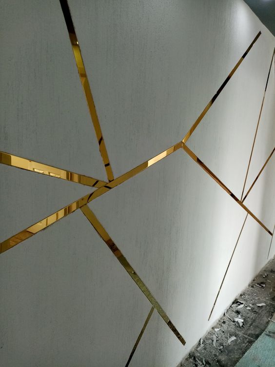 Cinta de acero Inoxidable Gold brillante Tira Autoadhesiva Decorativa delgada 2 cm x 5m largo  para marmol PCV