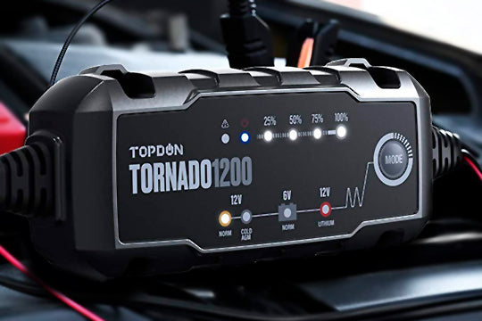 Cargador de baterías portátil. Desde 10 Ah hasta 80 Ah.