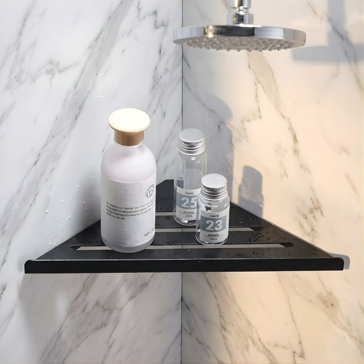 Repisa esquinera de ducha con ranuras 30×19×2.5cm Color Negro Acero Inoxidable 304. Organizador esquinero para baño.