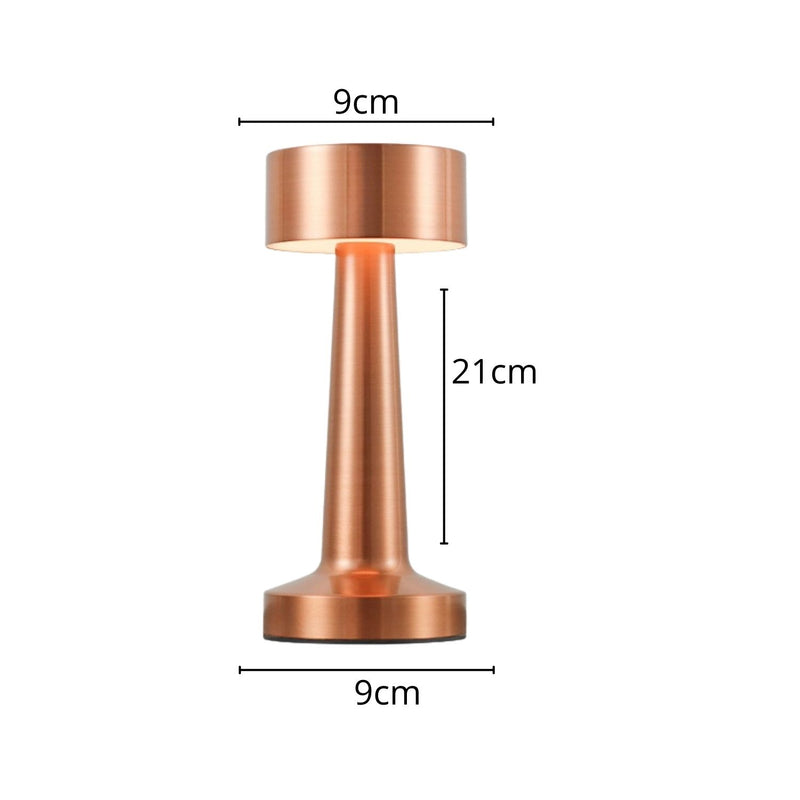 Lámpara LED de Mesa Portátil e Inalámbrica. Diseño retro. Control Táctil para 3 niveles de luz. Color cobre.  Usado en restaurantes