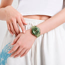 Naviforce Reloj Analógico Verde con Correa de Silicona, Diámetro de 34 mm, Cristal Acrílico HD y Resistencia al Agua 5 ATM.