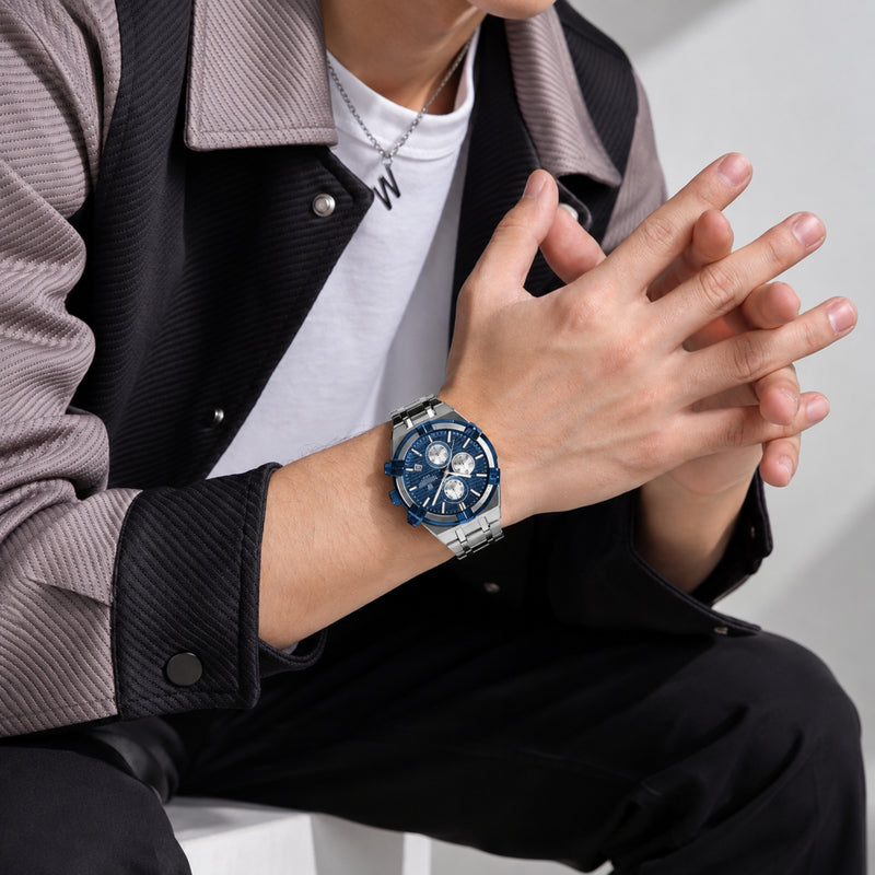 Naviforce Reloj Cronógrafo Plateado y Azul para Hombre con Correa de Acero Inoxidable, Diámetro de 43 mm, Cristal Mineral Endurecido y Resistencia al Agua 3 ATM.