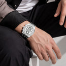 Naviforce Reloj Cronógrafo Plateado y Azul con Correa de Acero Inoxidable, Diámetro de 43 mm, Cristal Mineral Endurecido y Resistencia al Agua 3 ATM.