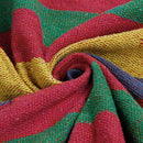 Hamaca de tela multicolor con barras de madera (260x100cm). Ideal para camping y exterior. Incluye accesorios.
