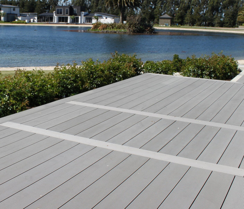 Angulo Remate Deck Gris claro WPC Exteriores 50x50x2900mm
