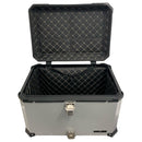 Baúl para Motocicleta Capacidad 55lt Color Negro Plateado