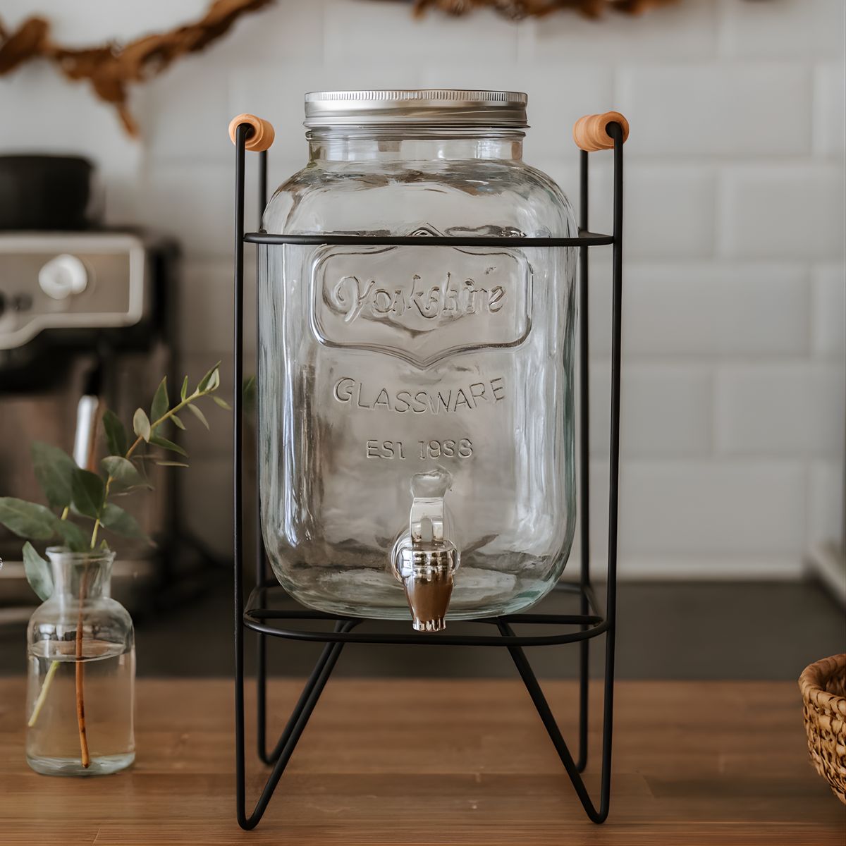Dispensador De Bebidas De Vidrio 8L Con Grifo Metálico Antigoteo. Incluye Soporte De Hierro. Ideal Para Jugos.