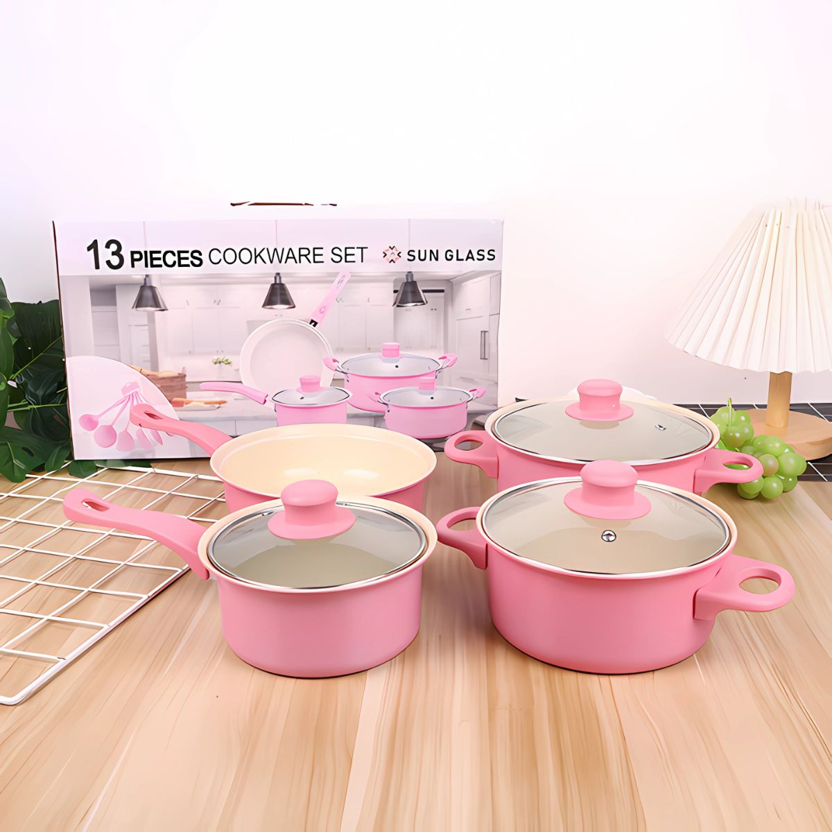 Ollas Antiadherentes de Cerámica (Set de 13 Piezas) Con Tapas de Vidrio y Utensilios de Cocina. Juego de ollas y sartenes. Color rosado.