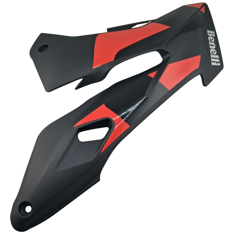 Covertor lateral izquierdo negro con calcomanias (TNT25N)