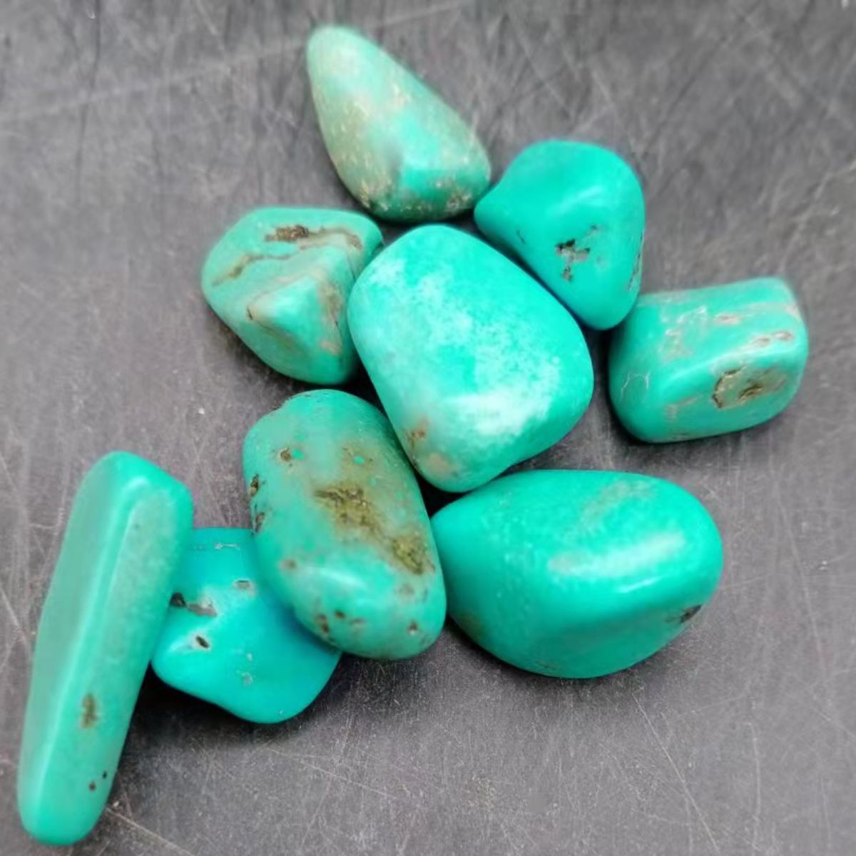 Piedras Decorativas Turquesa Verde Pulida para Jardín, Macetas, Decoración. (500 gramos). 10-15mm