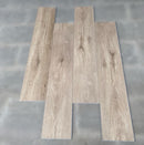 Piso SPC Madera Roble Antiguo 1220 x 180 x 5.5 mm con IXPE 10 pc. pack 2.2 m2