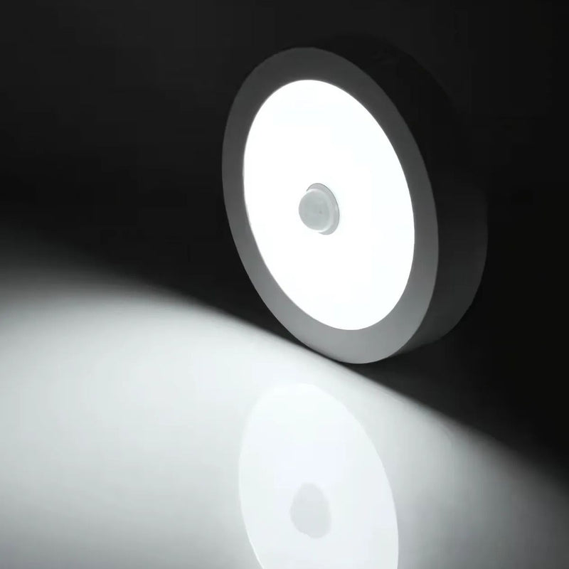 Lámpara De Techo Plafón LED 18W Con Sensor De Movimiento 8.8” (22.5cm). Luz Blanca.