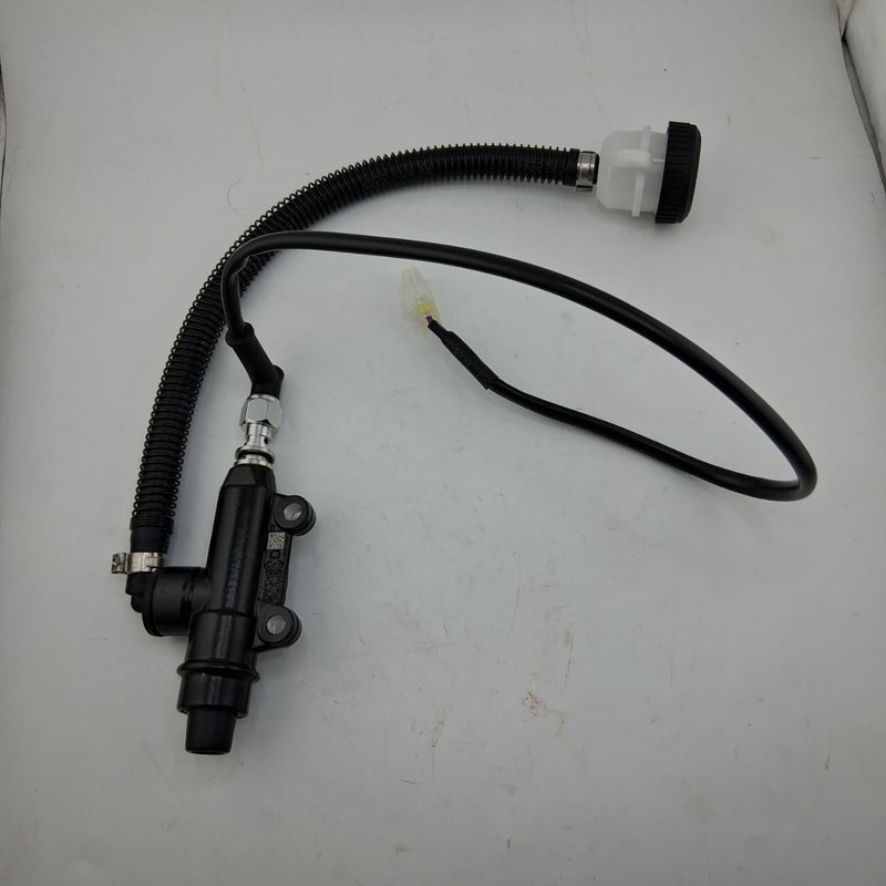 Contenedor de liquido de frenos (LEONCINO500TRAIL) BRAKE FLUID RESERVOIR