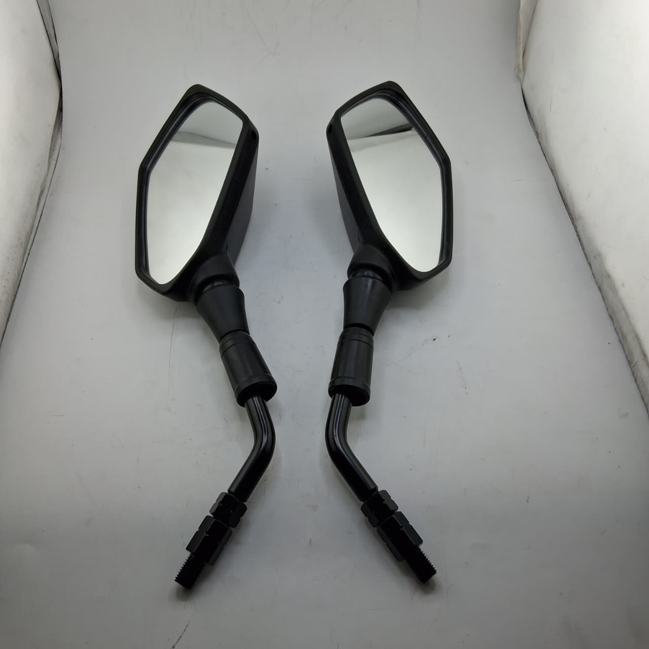 Set de espejos retrovisores (T250X) REAR VIEW MIRROR ASSEMBLY