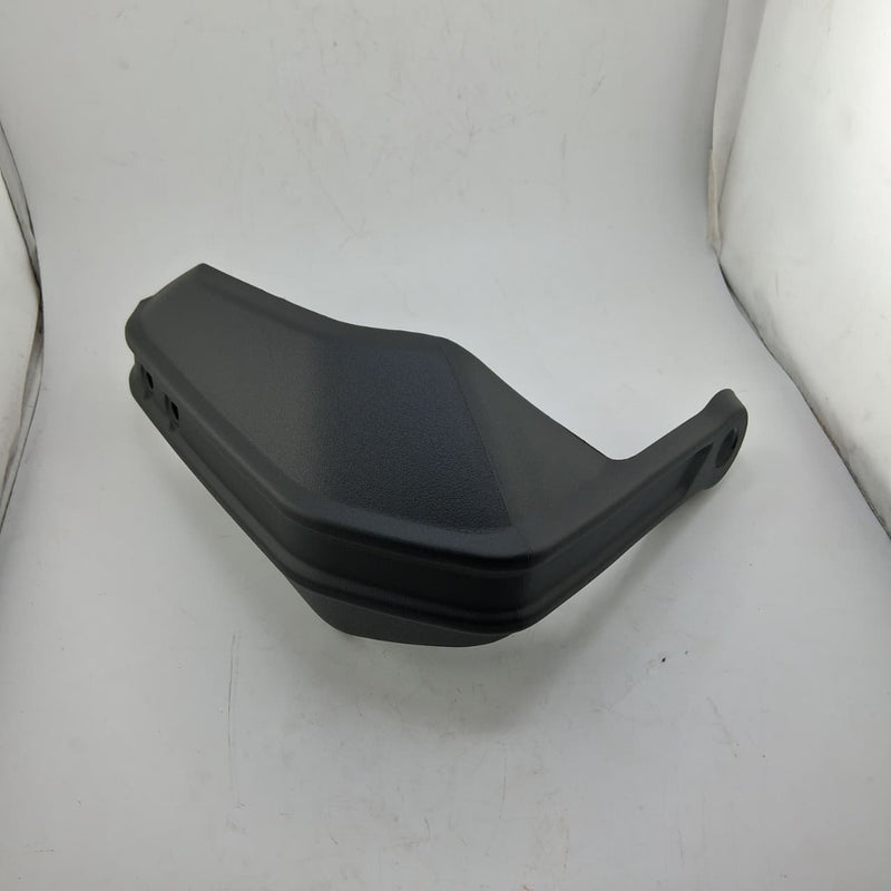 Protector de puños izquierdo (T250X) LEFT HANDLE WINDSHIELD COVER