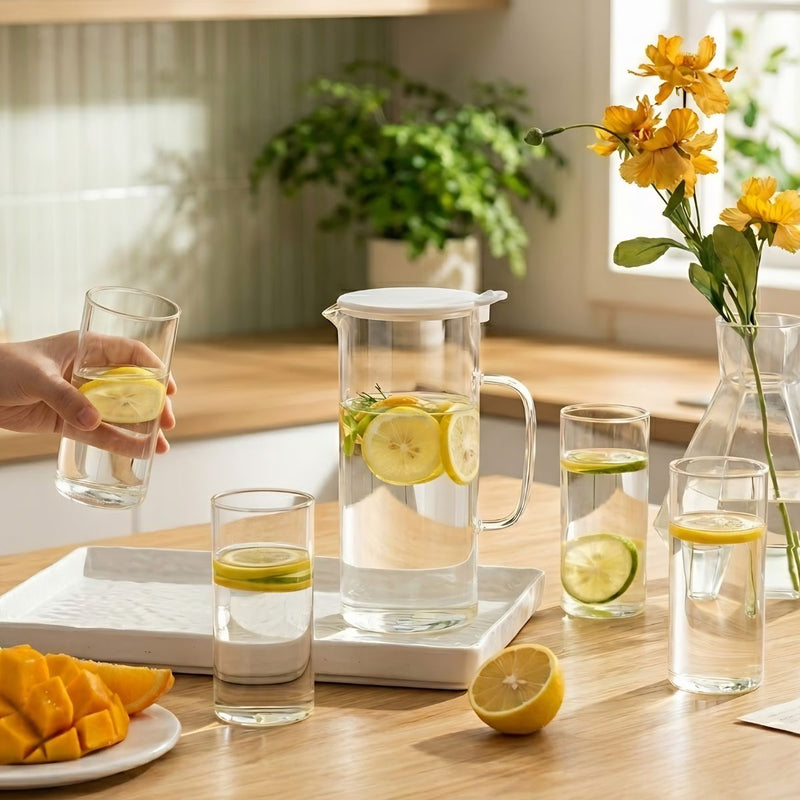 Jarra De Vidrio Con Tapa 1.2L Y Vasos (4 Unds)
