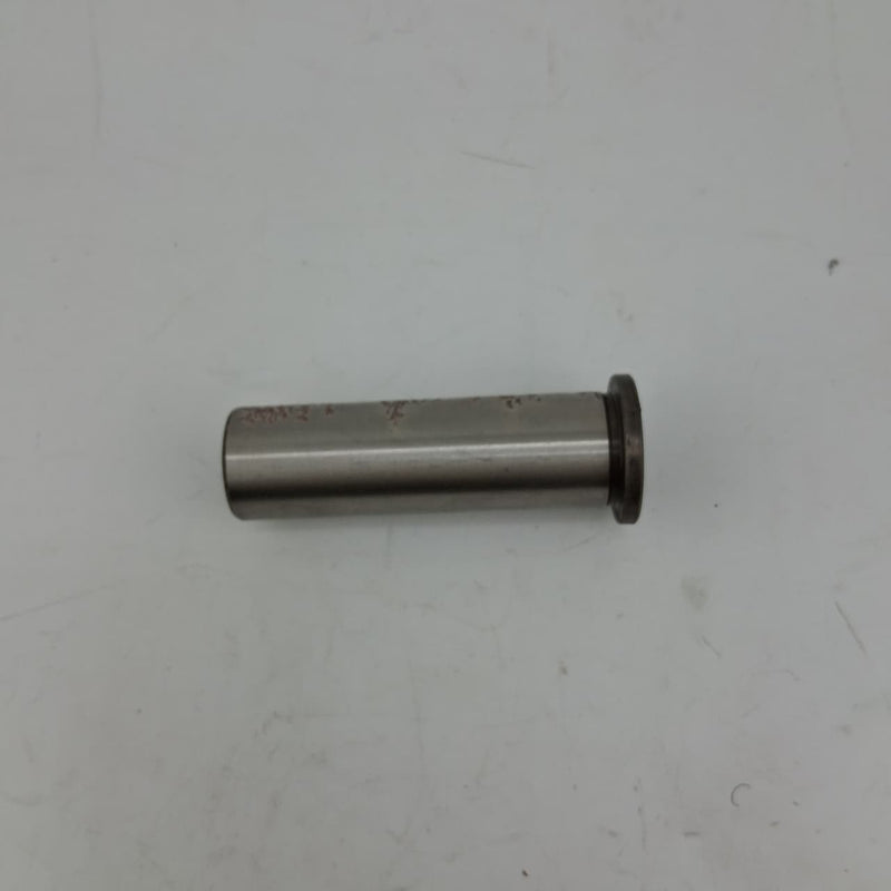 Buje del perno pivote del basculante (TRK251) REAR SWING ARM SLEEVE