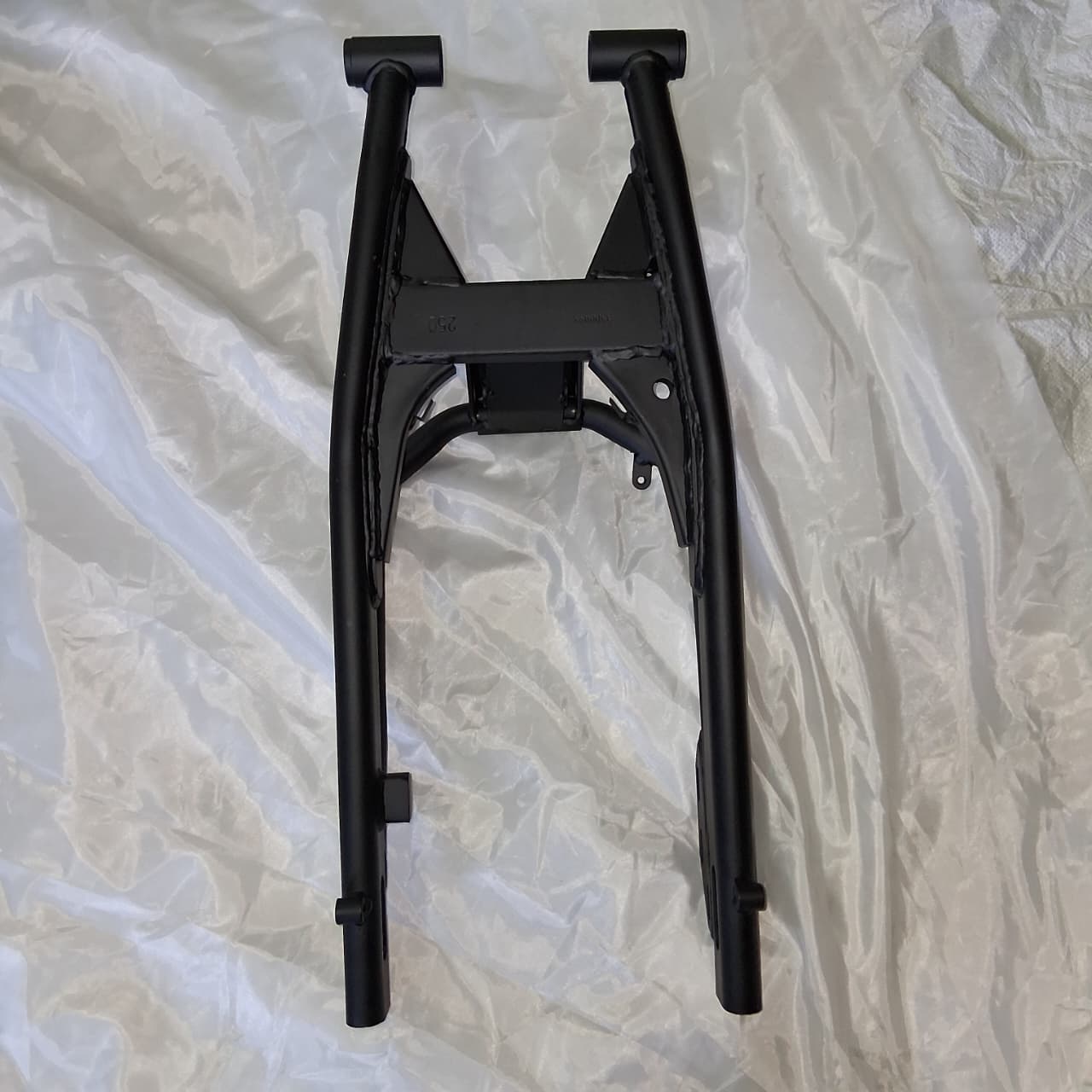 Basculante (LEONCINO250) REAR SWING ARM ASSY