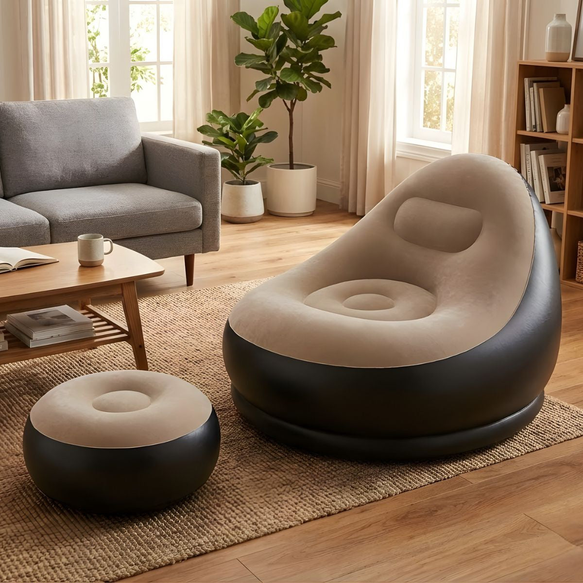 Sillón Inflable con Reposapiés(62x31cm) y Respaldo con bomba de aire manual. Sofá Inflable (125x105x100cm) Ergonómico para Descanso.