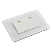 Tomacorrientes e Interruptores