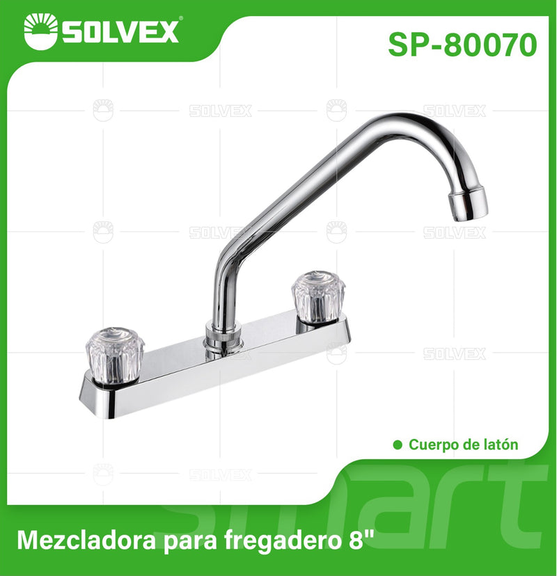 Grifo para fregador 8" con pluma giratoria de latón cromado brillante y asas acrílicas duraderas.