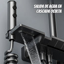 Ducha de baño moderna. Sistema de regadera con rociador tipo lluvia y ducha de mano multifunción. Gris metalizado