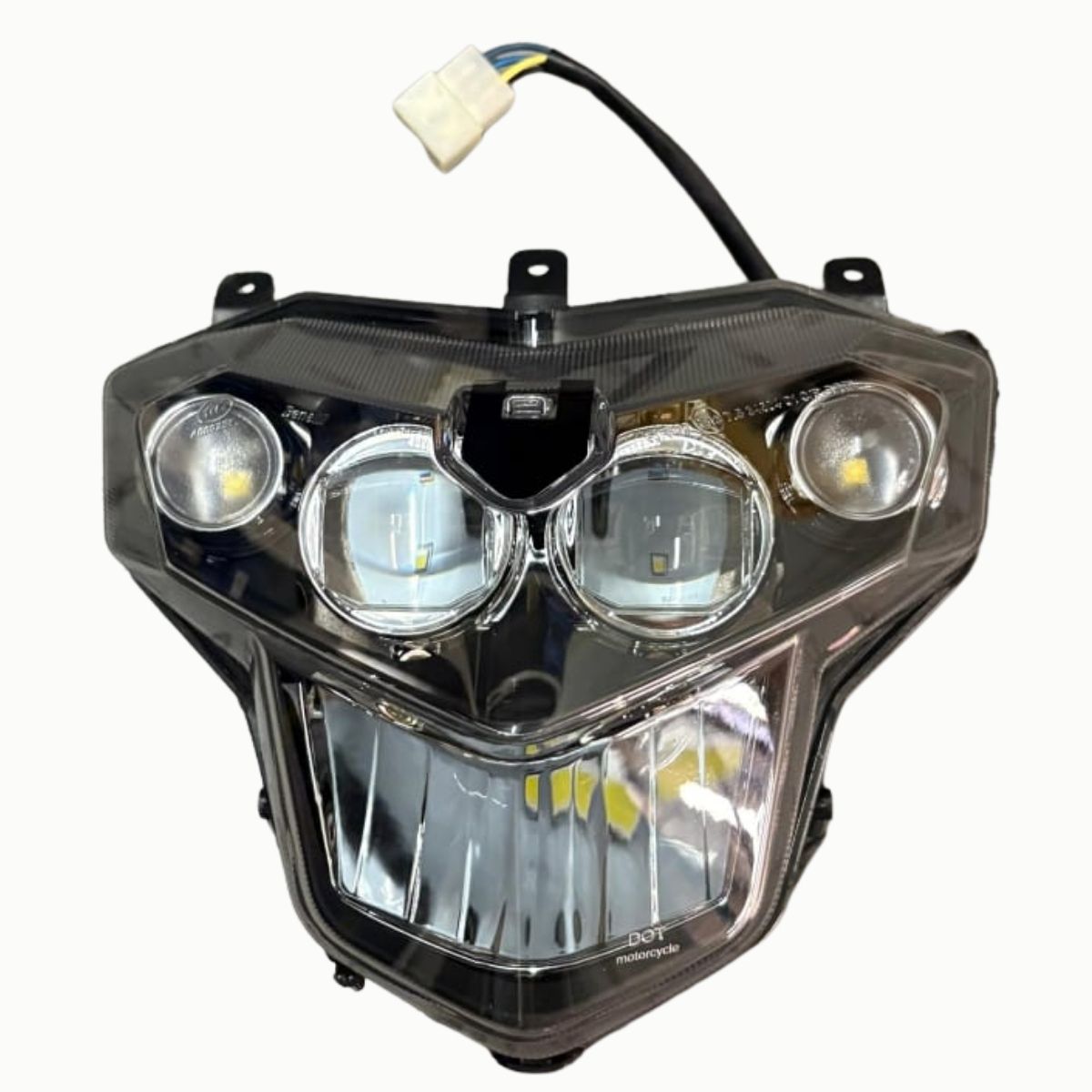 Faro delantero (TNT135)