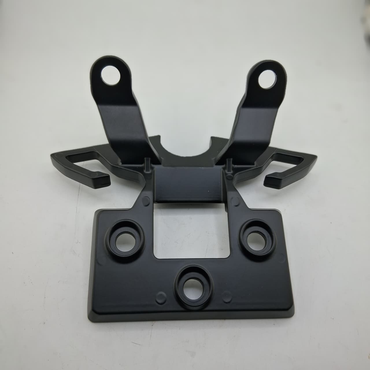 Soporte del velocimetro (LEONCINO250) SPEEDOMETER BRACKET