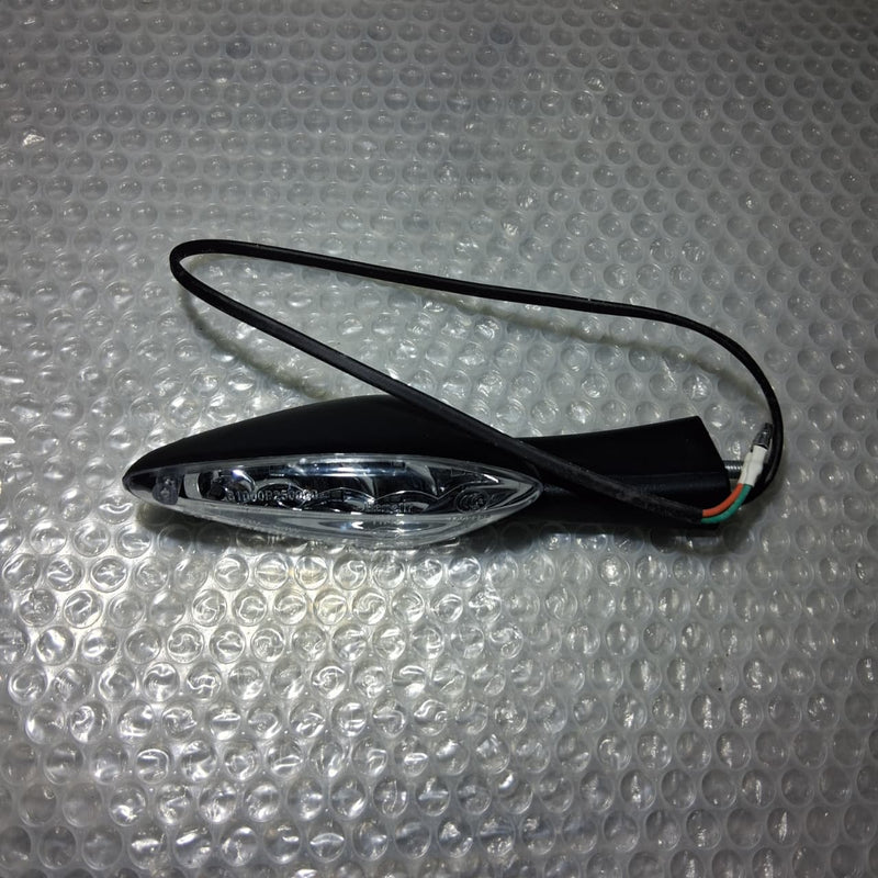 Direccional trasera izquierda (TNT600)