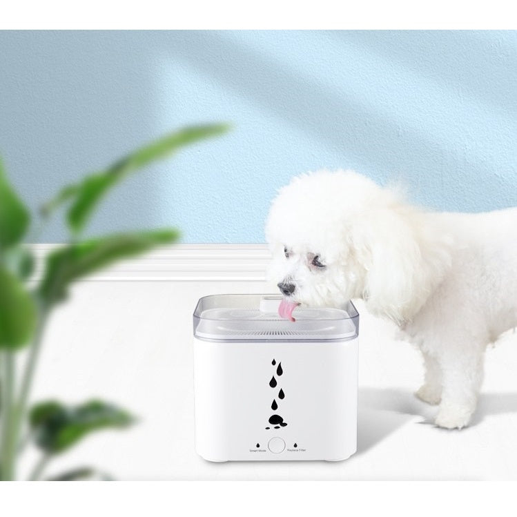 Bebedero de agua automático para mascotas 2.75 Lts.