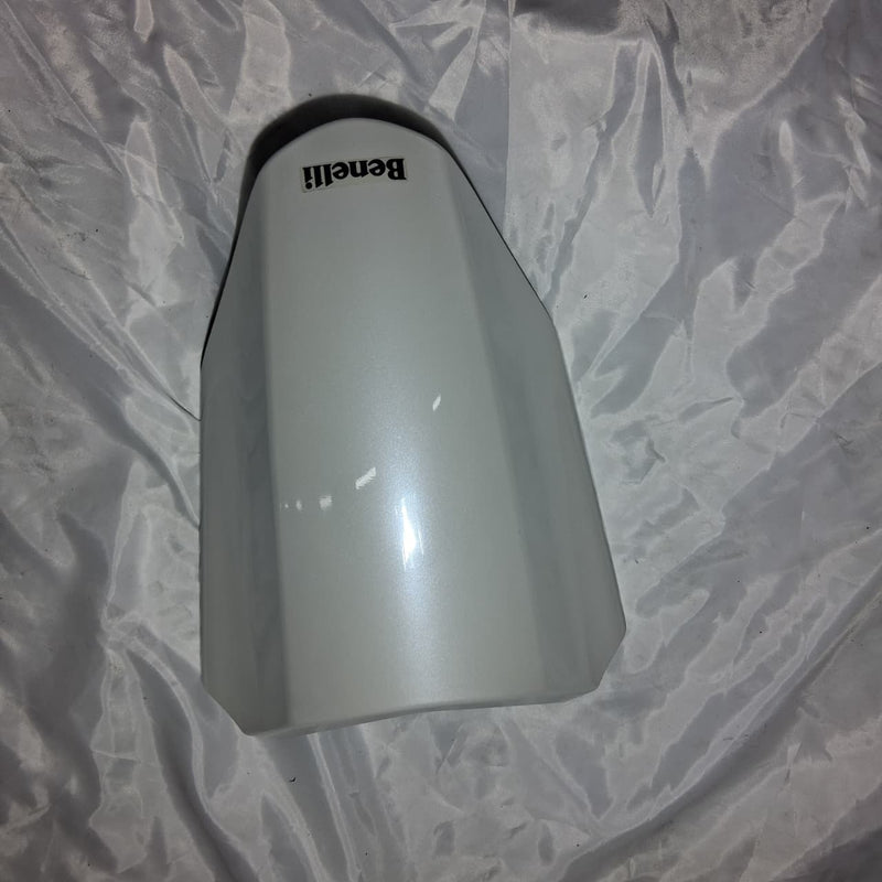 Frontal del guardabarros delantero blanco con calcomanias (ZAFFERANO250)